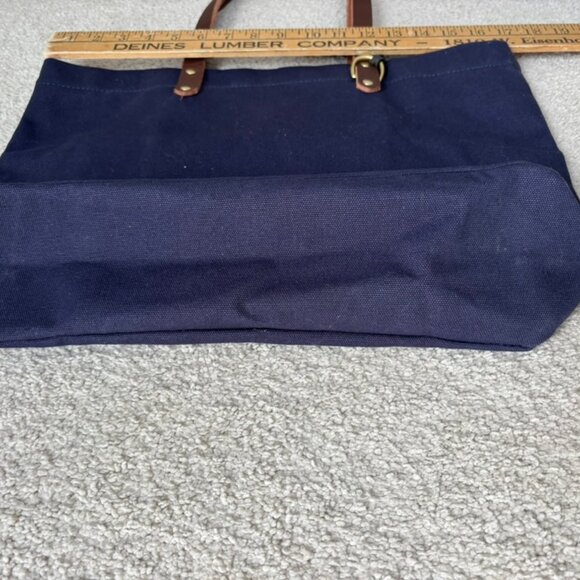 R Riveter Wilson Navy Canvas Tote - Picture 10 of 14